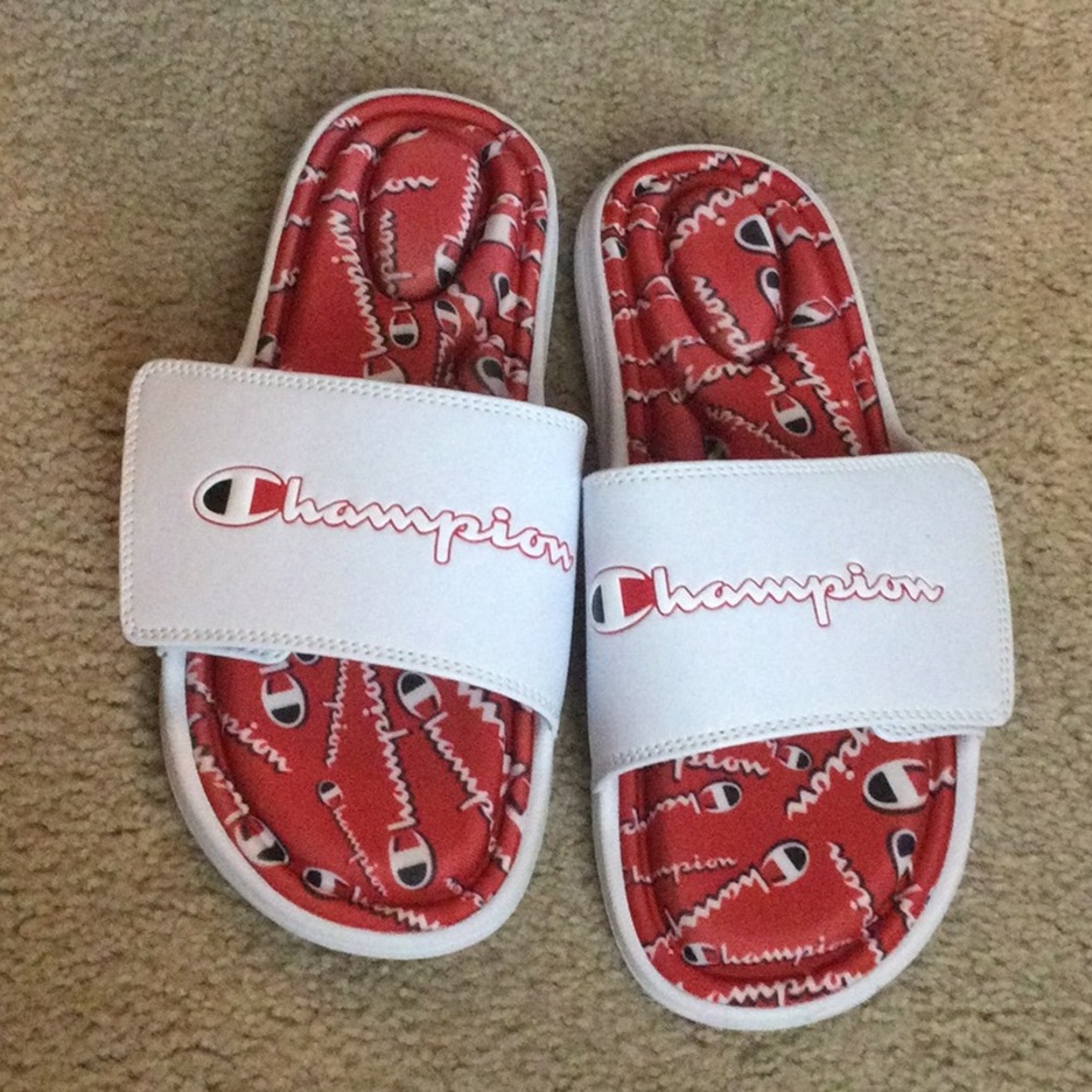 Champion Flip Flops NWOT